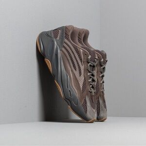 Adidas Yeezy Boost 700 V2 - Geode